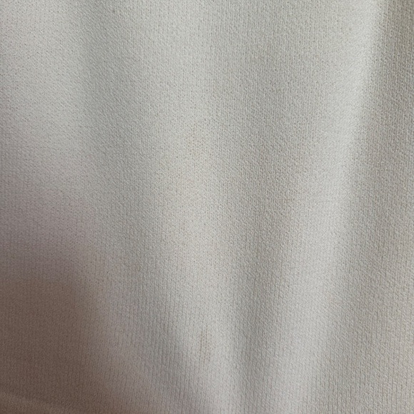 St. John Medium 2-Pc Cream Suit - Picture 5 of 5